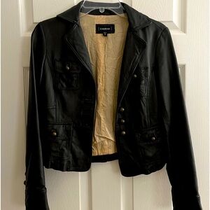 Bebe leather jacket. EXCELLENT condition. Size XS best fits XS-S. REAL LEATHER‼️